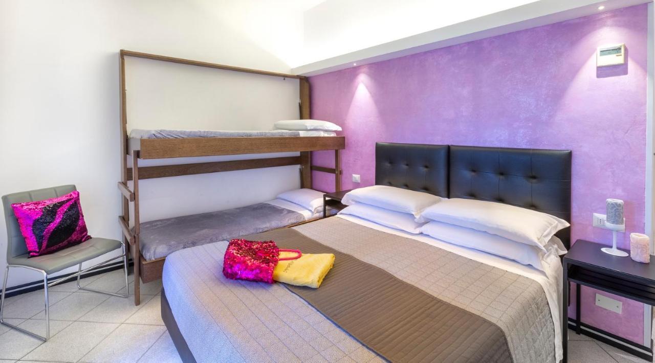 Hotel La Nidiola Риччоне Екстер'єр фото